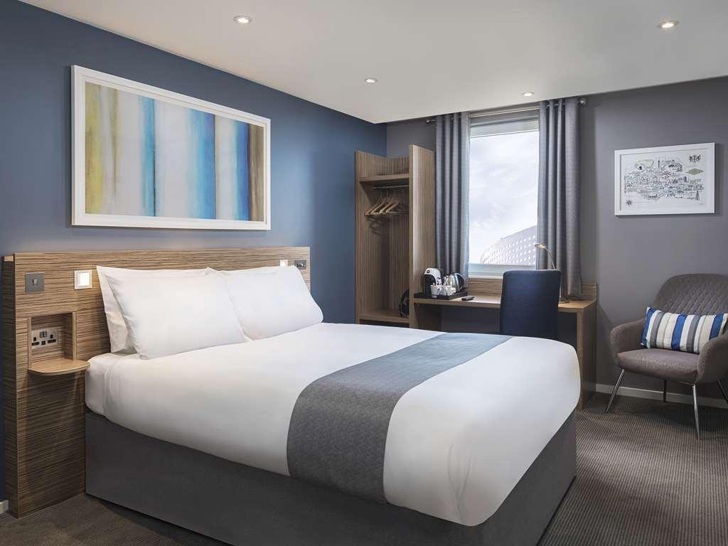 Travelodge Bath Waterside Pokój zdjęcie