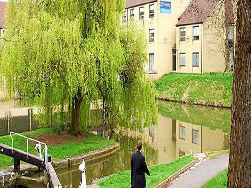 Travelodge Bath Waterside Zewnętrze zdjęcie