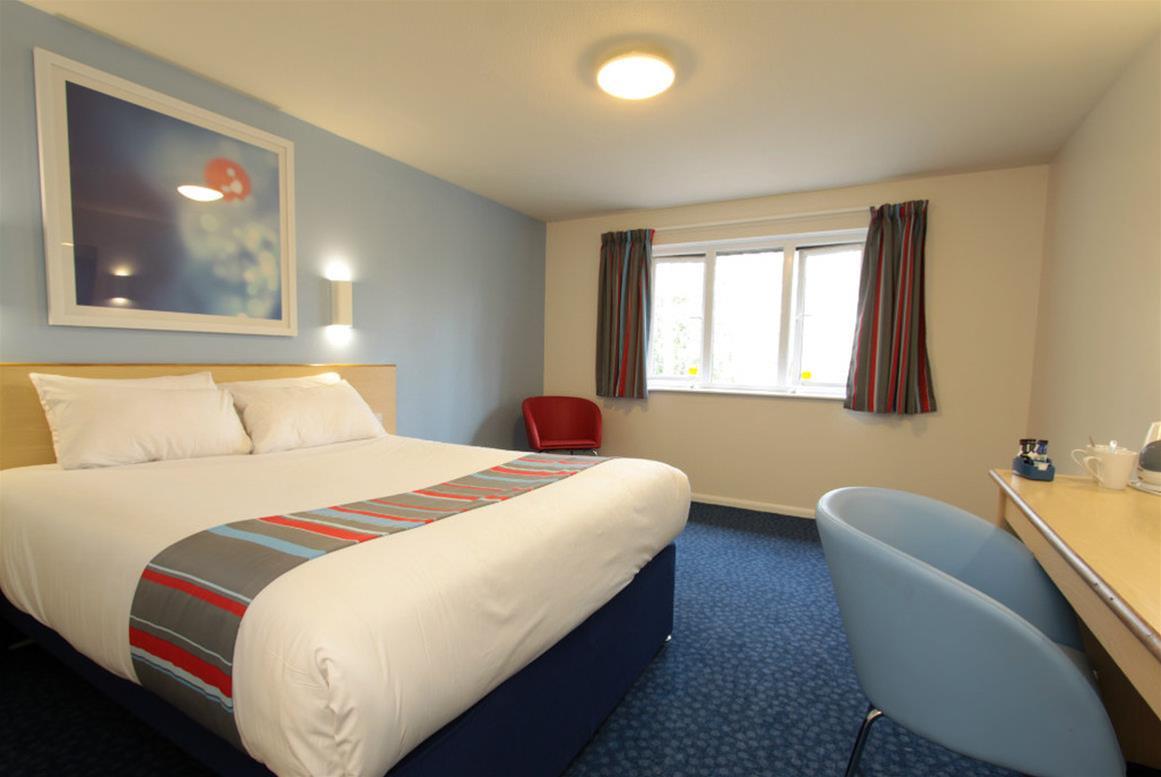 Travelodge Bath Waterside Zewnętrze zdjęcie
